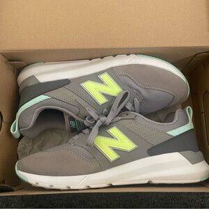 New balance womens shoes